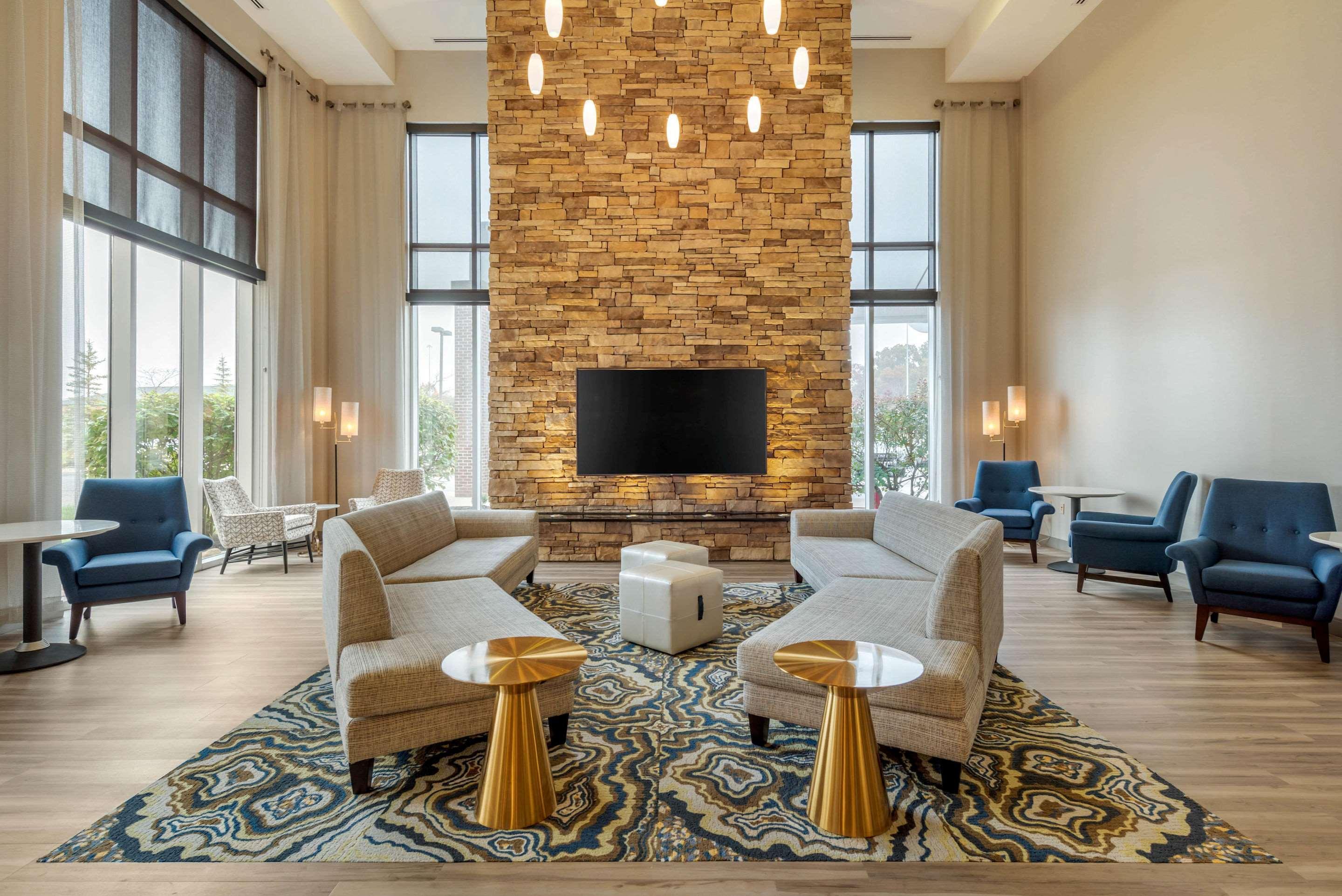 Cambria Hotel Akron - Canton Airport Uniontown Exteriör bild