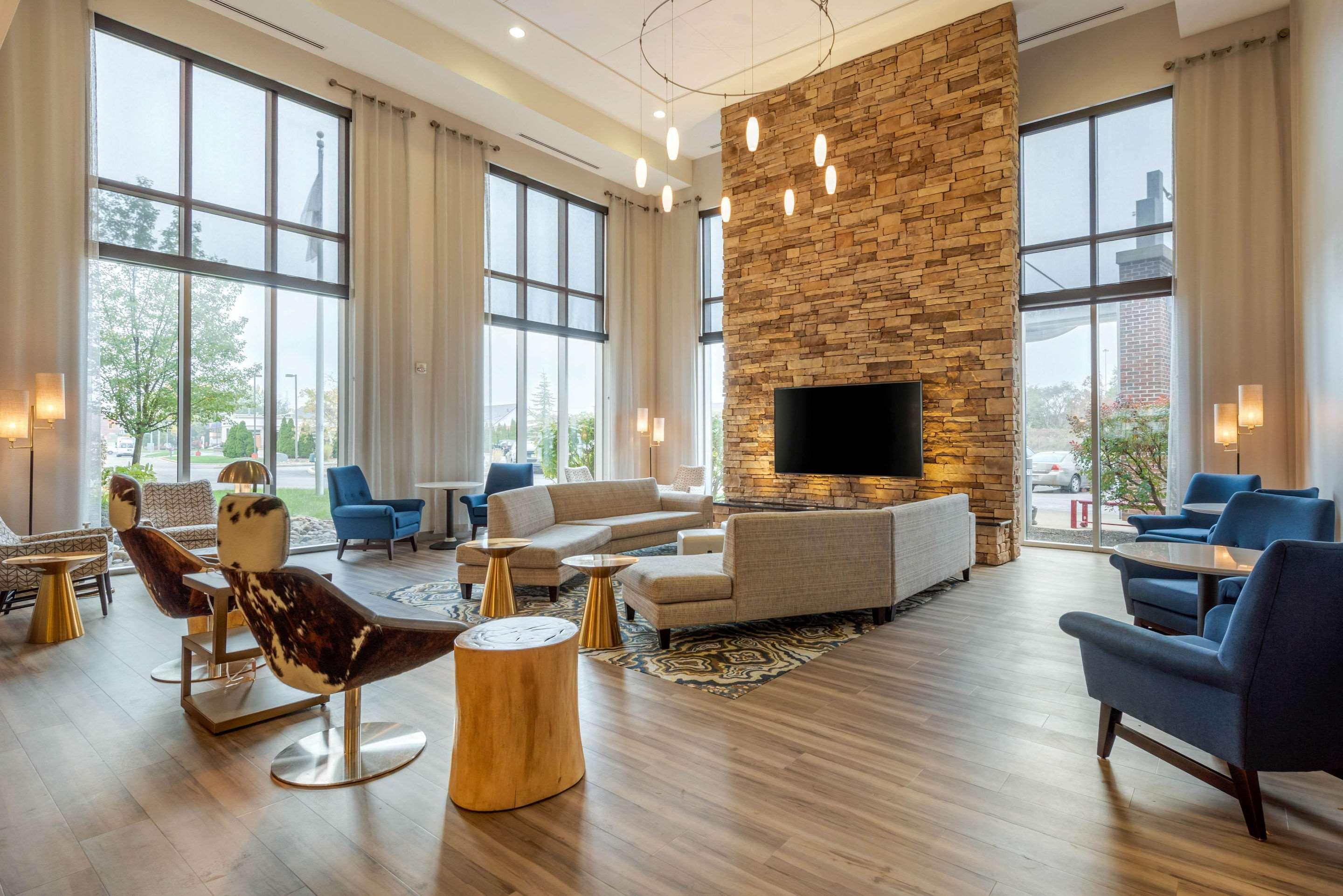 Cambria Hotel Akron - Canton Airport Uniontown Exteriör bild